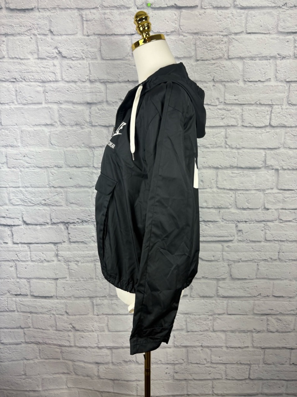 Nike Women's Archive Sportswear Black Jacket Spell Out Retro size S - Picture 4 of 8